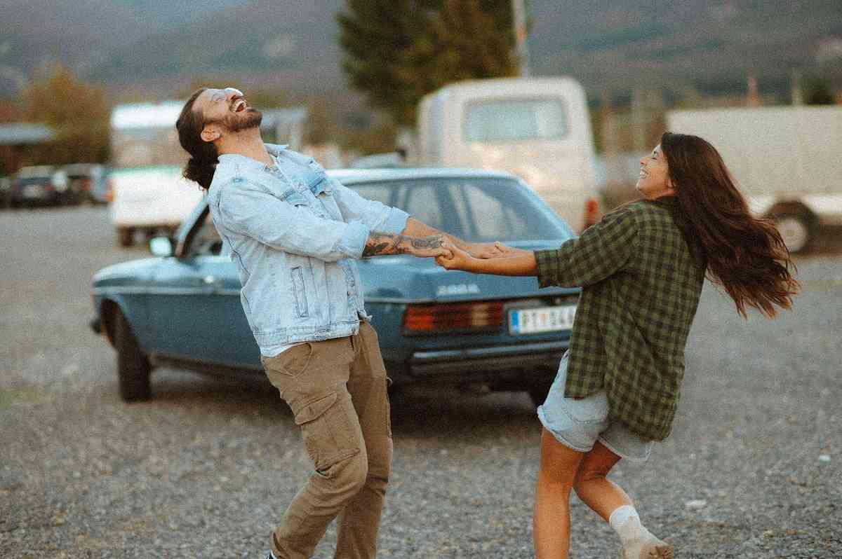 How Coffee Meets Bagel's Daily Limited-Batch Algorithm Changes the Dating App Experience